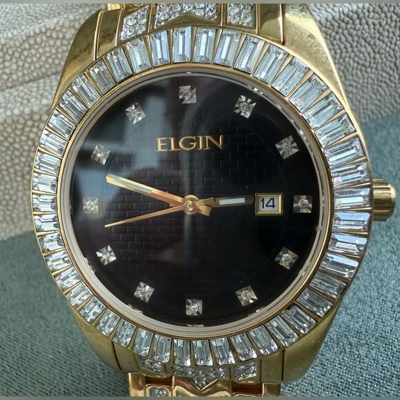 Elgin Gold Tone Watch with Crystal Accents & Black Dial – Needs Battery - Picture 15 of 17